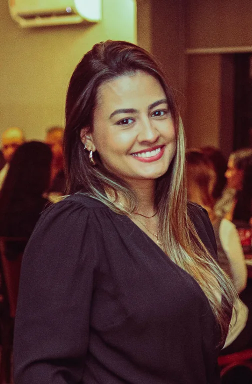 Karoline em um evento corporativo